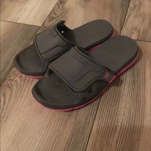 Girls Adjustable Phibian Slides/Sandler’s